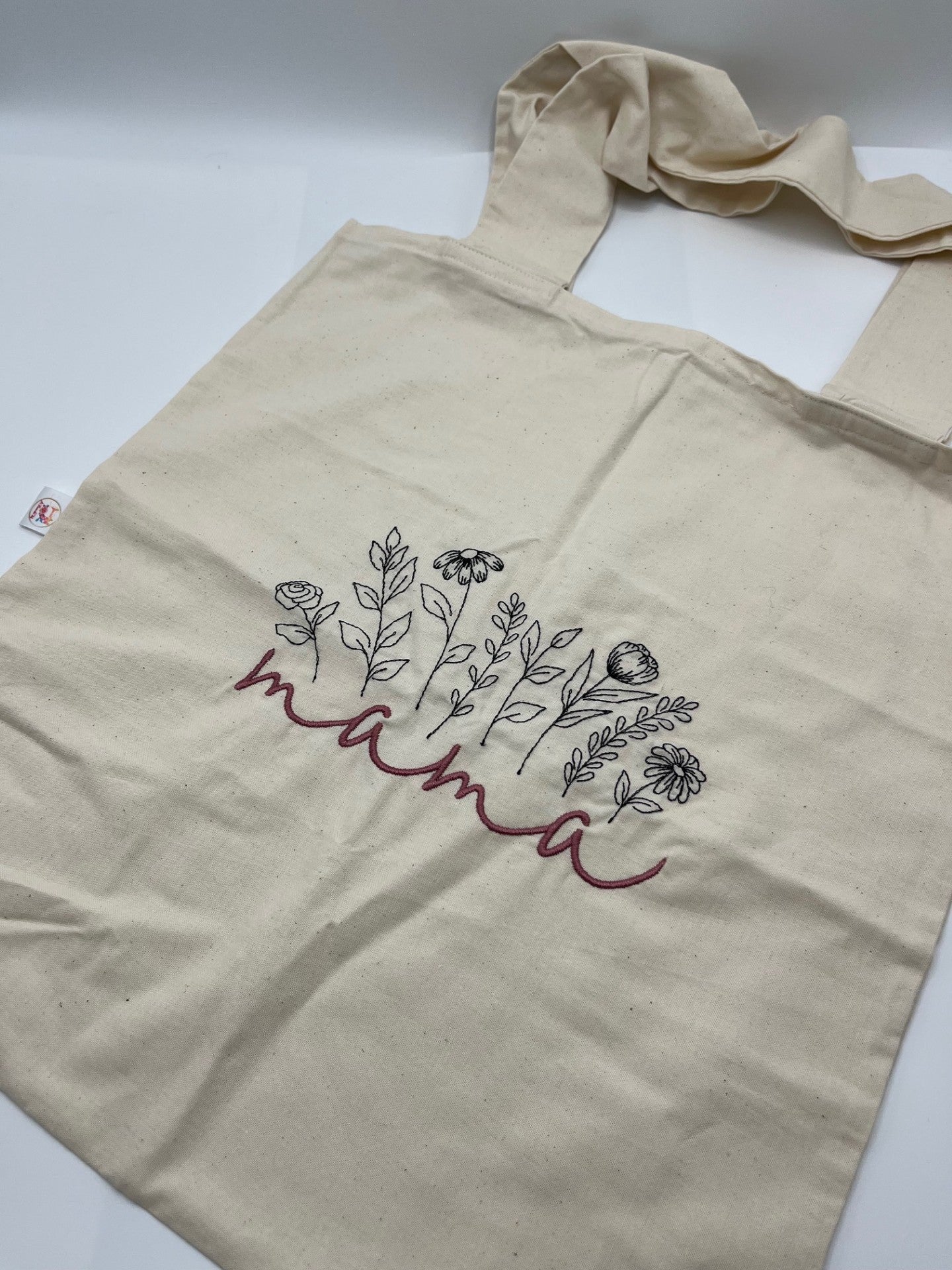 Tote bag brodé – Fabrication artisanale